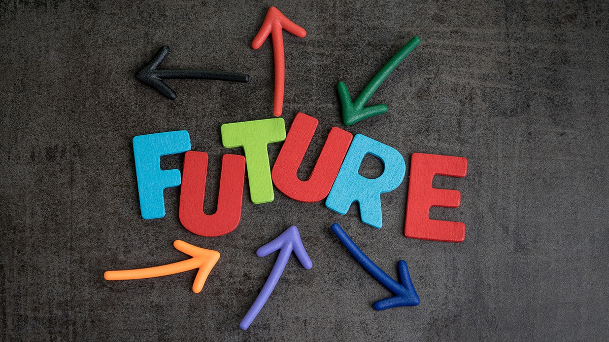 È il futuro, più che il passato, a creare il nostro presente