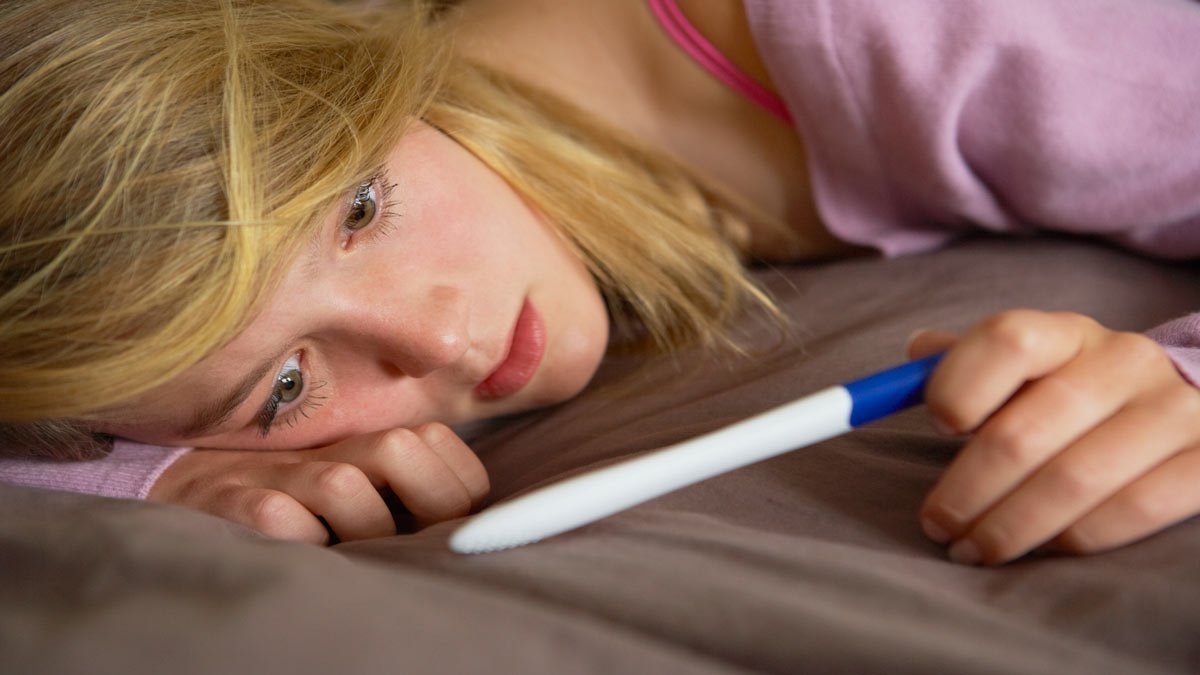 le-adolescenti-e-la-sfida-della-maternità-rid.jpg